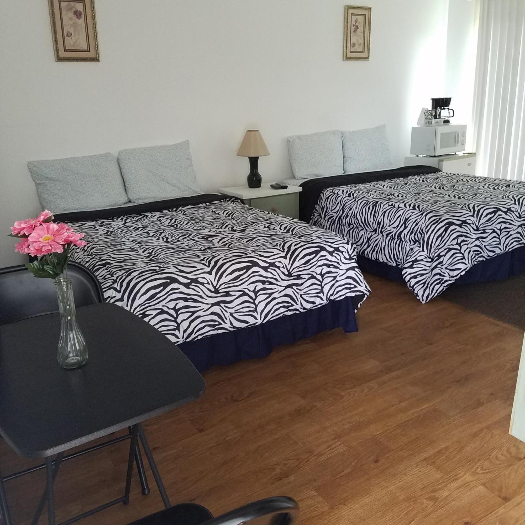 The Becket Motel Bagian luar foto