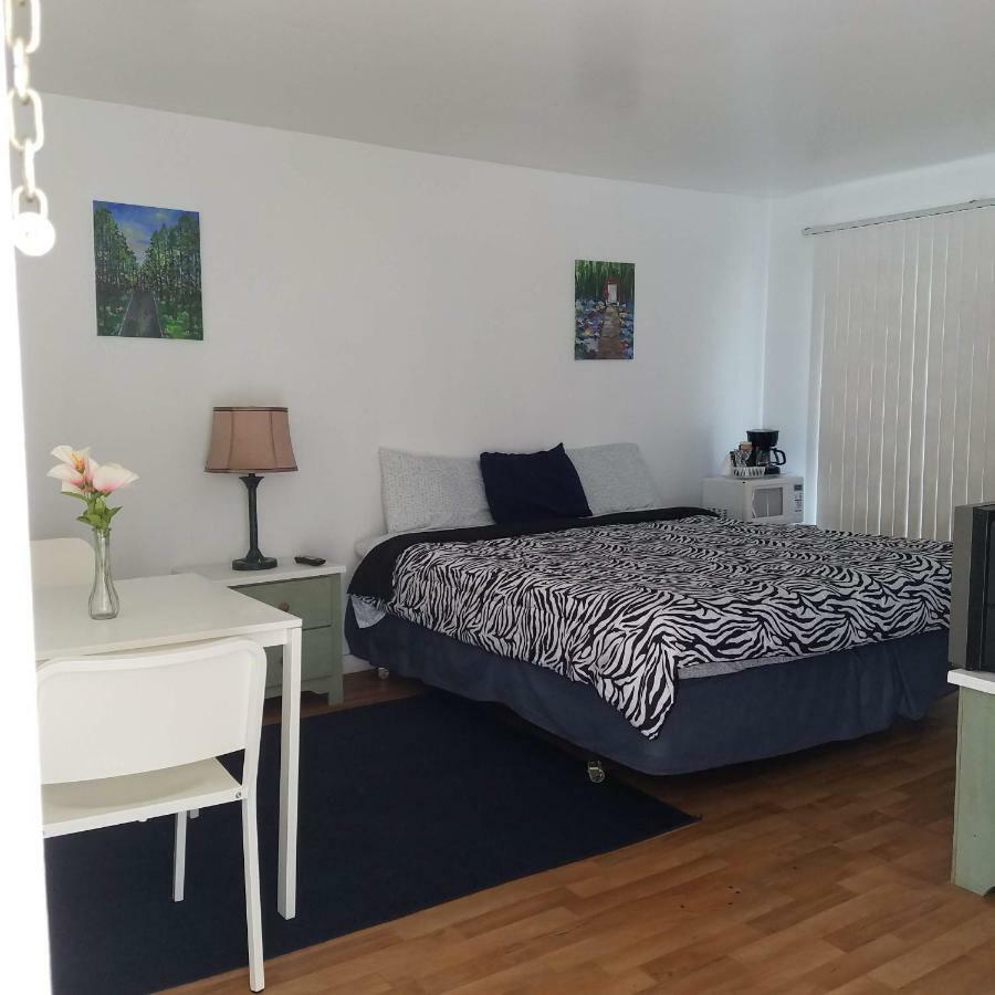 The Becket Motel Bagian luar foto