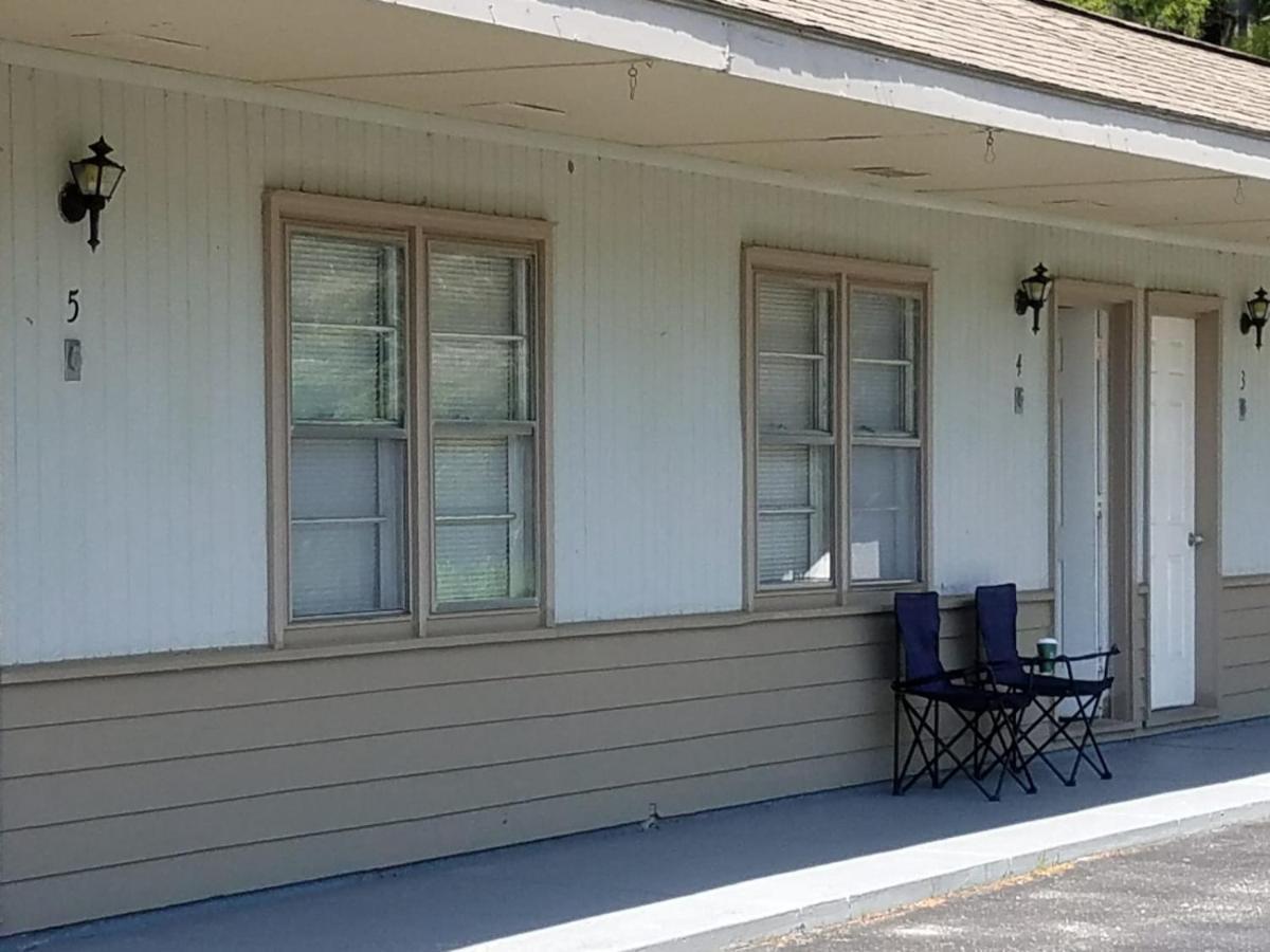 The Becket Motel Bagian luar foto